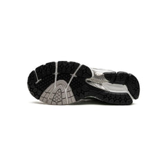 New Balance 1906R Aime Leon Dore Jade Sneakers New Balance 1906R Aime Leon Dore Jade Sneakers