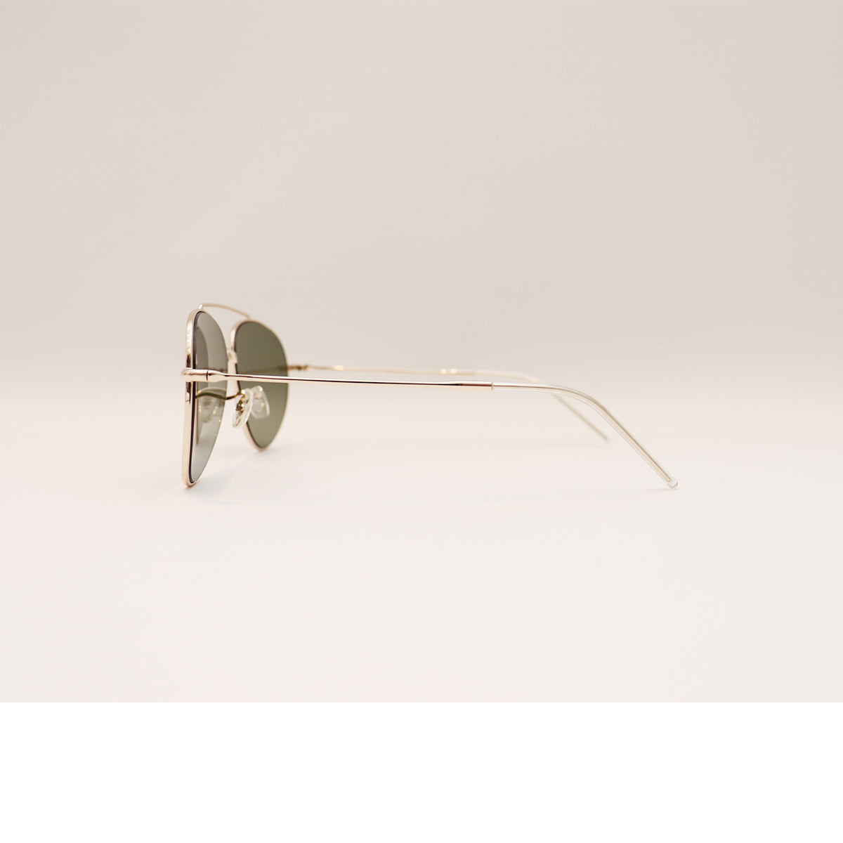 RAY-BAN AVIATOR REVERSE GOLD FRAME GREEN LENS - All About Eg RAY-BAN AVIATOR REVERSE GOLD FRAME GREEN LENS - All About Eg