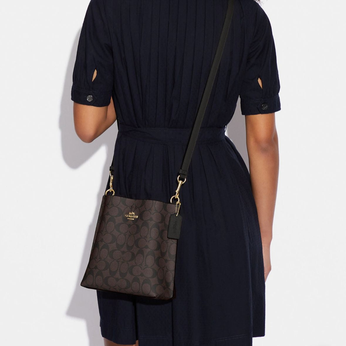 Coach Bucket Bag - All About Eg