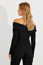 Women's Black Zippered Madonna Collar Blouse