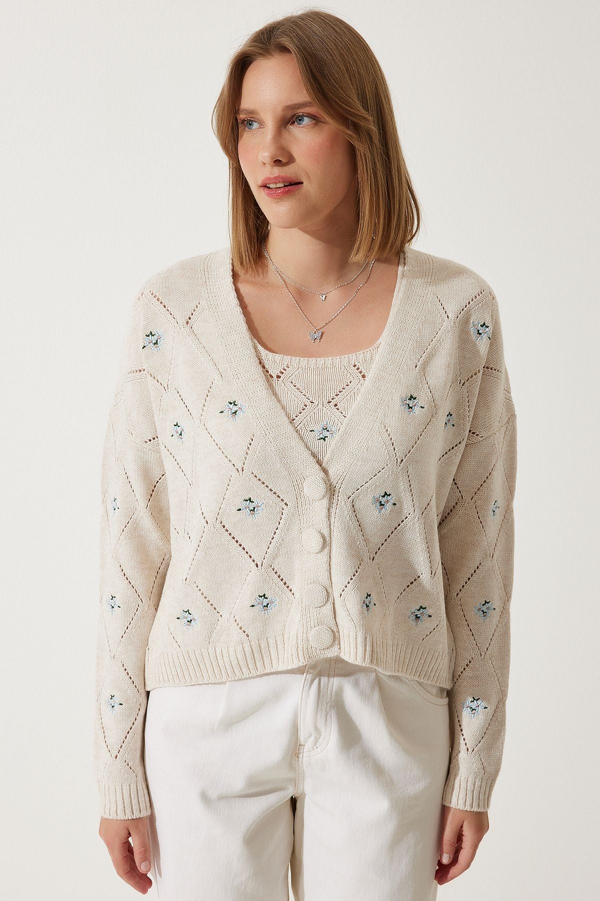 1_org_zoom_3_25d16416-4d8a-4e94-bbd8-7229da5f2eb3 - All About Eg