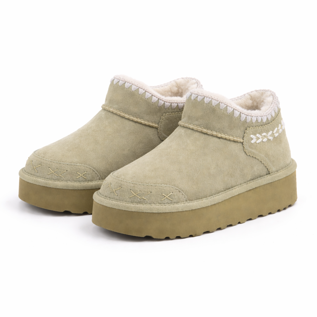 UGG Classic Ultra Printed Mini Boot Oil