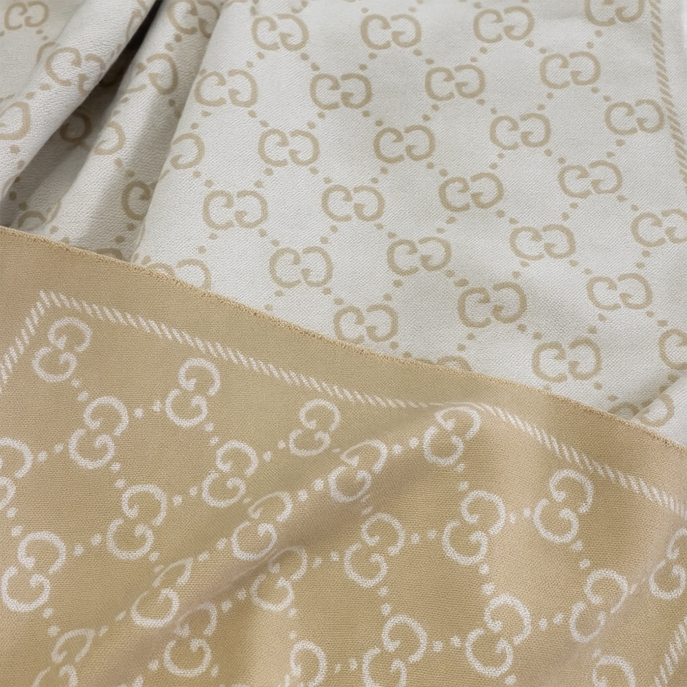 Gucci GG Reversible Wool Scarf – Beige