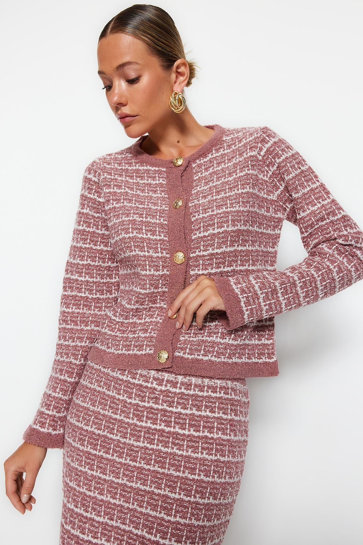 3_org_zoom_71ce0506-8c0f-4438-8919-7756660457a2 - All About Eg