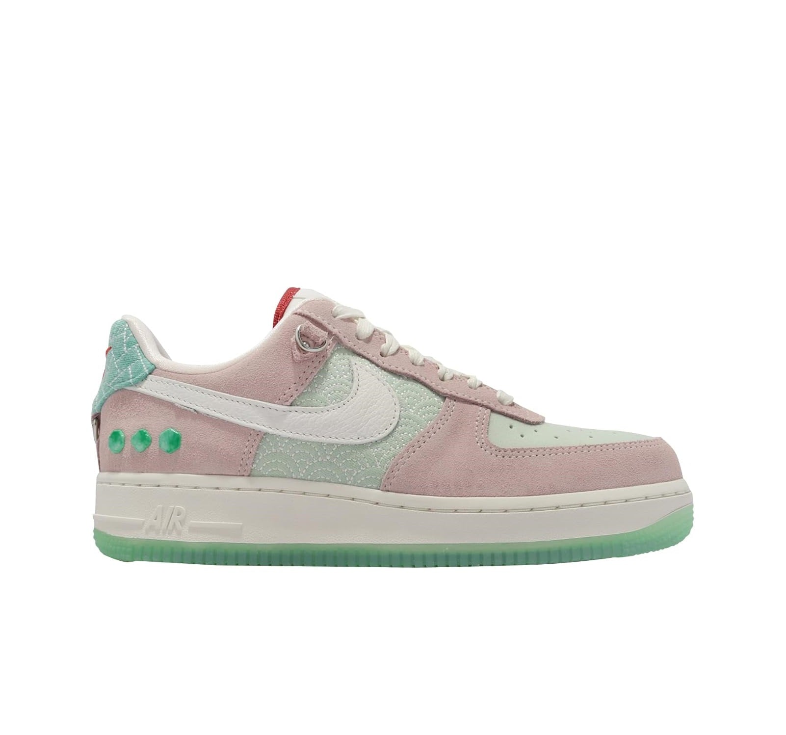 Nike Air Force 1 07 LX Women's Casual Shoes - All About Eg
