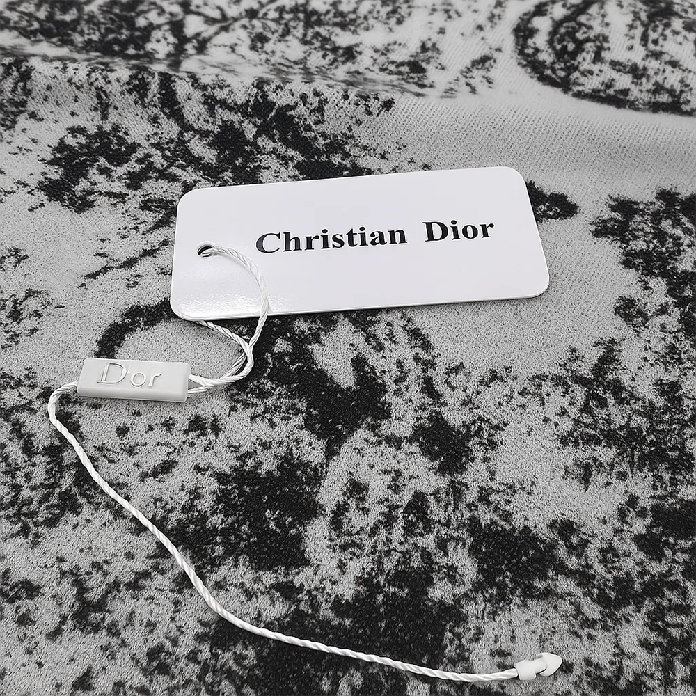 Christian Dior Toile de Jouy Embroidered Wool Scarf – Black & Cream