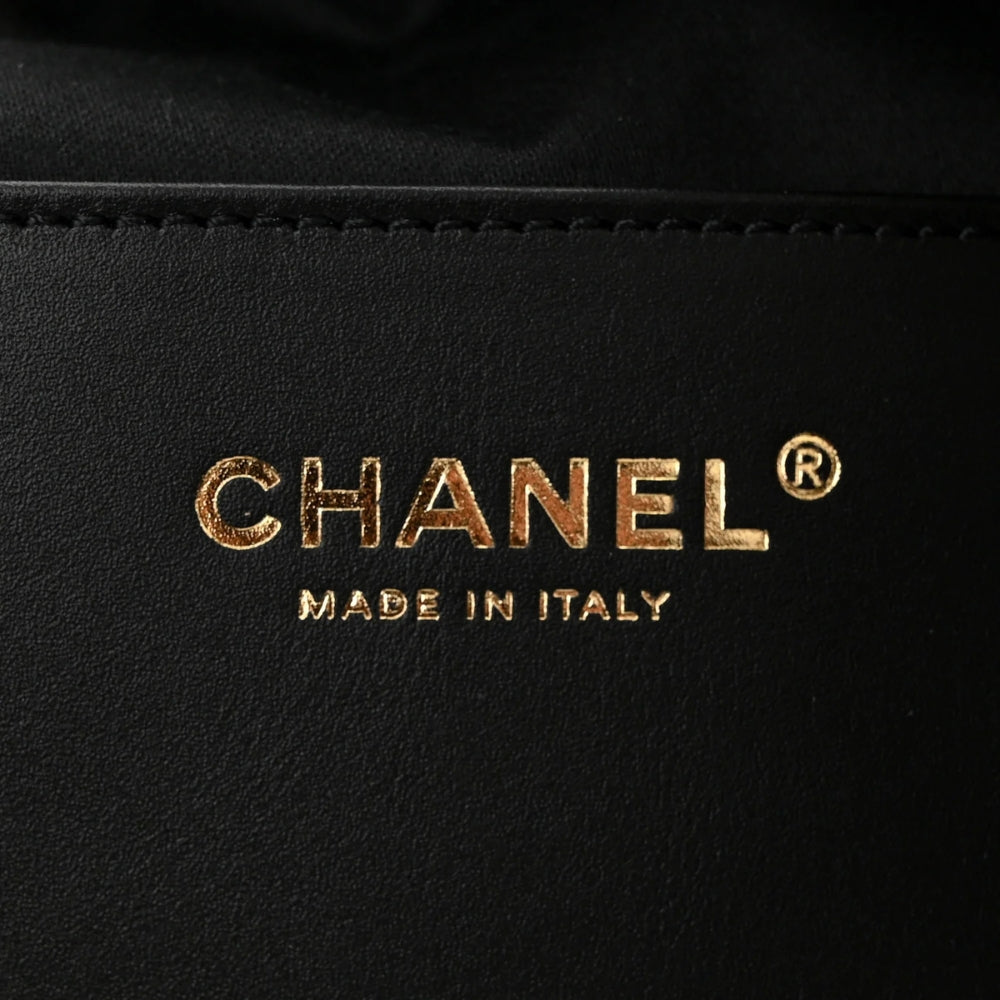 Chanel Small Classic Flap Bag 25 – Black Caviar Quilted Leather