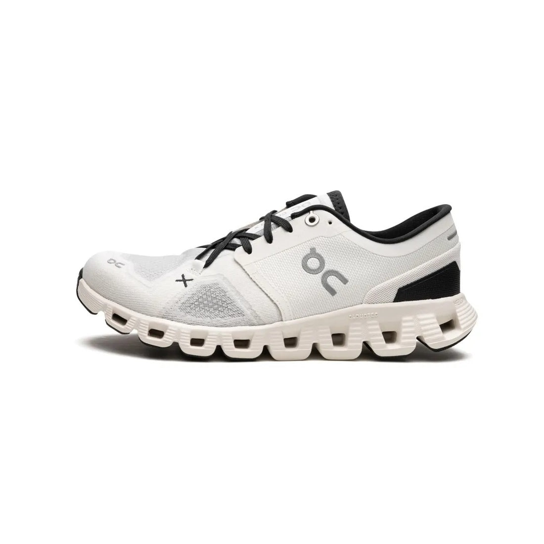 On Running Cloud X 3 Ivory Sneakers
