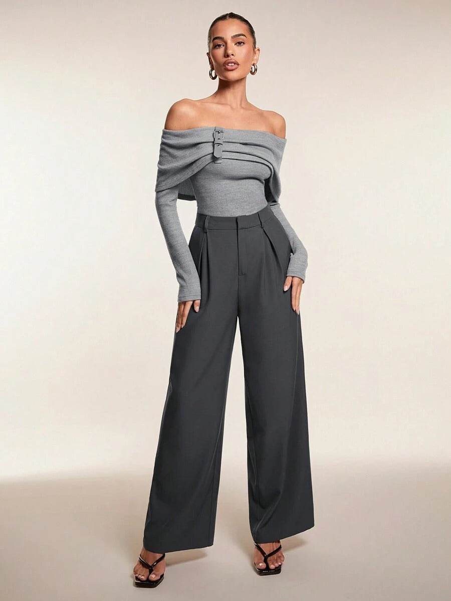 One-Shoulder Knit Top with Leather Trim – Grey