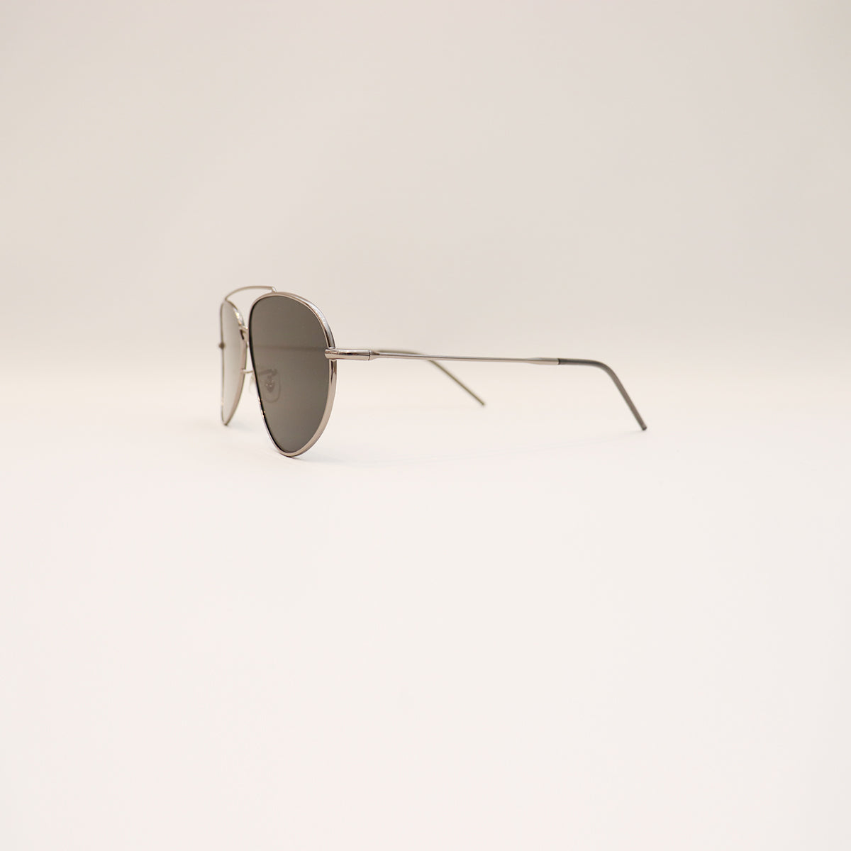 RAY-BAN AVIATOR REVERSE SILVER FRAME DARK GREY LENS - All About Eg