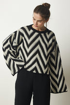 Women's Black Cream Plaid Jacket with Thick Spanish Sleeves