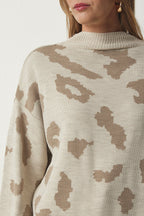 Women's Thick Knitted Stand Collar Plaid Cream