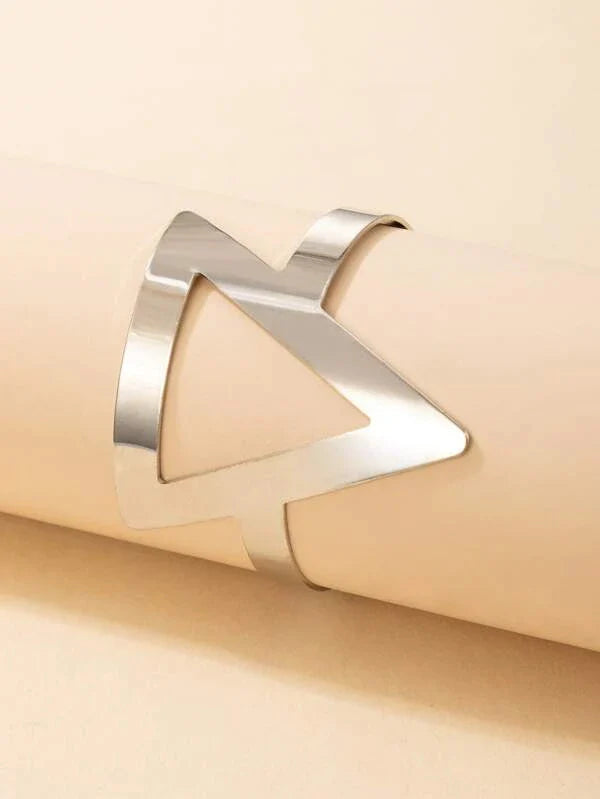 Triangle bracelet - All About Eg