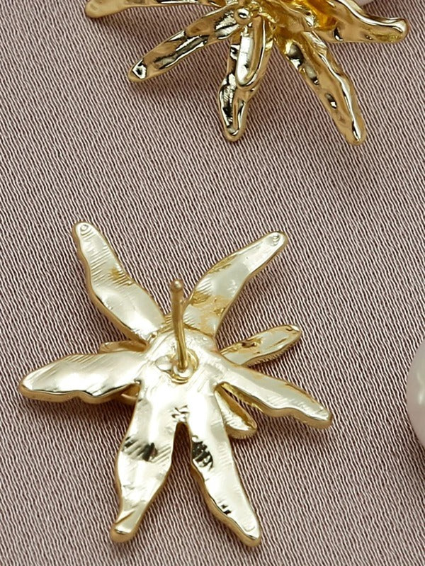 Coral Pearl Earring - All About Eg